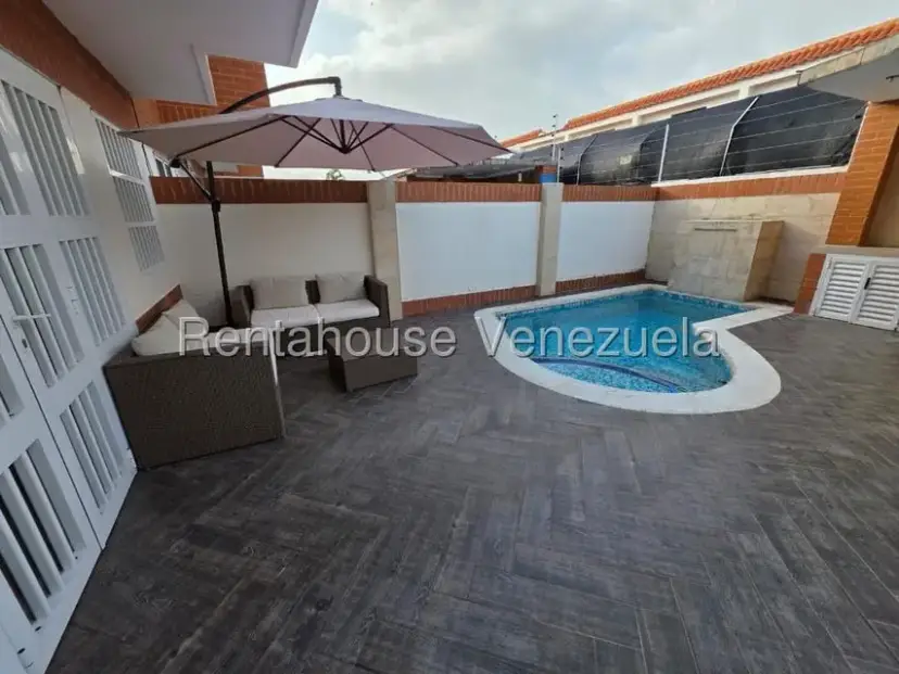 Townhouse (Duplex) en Venta en Flamingo, Falcon
