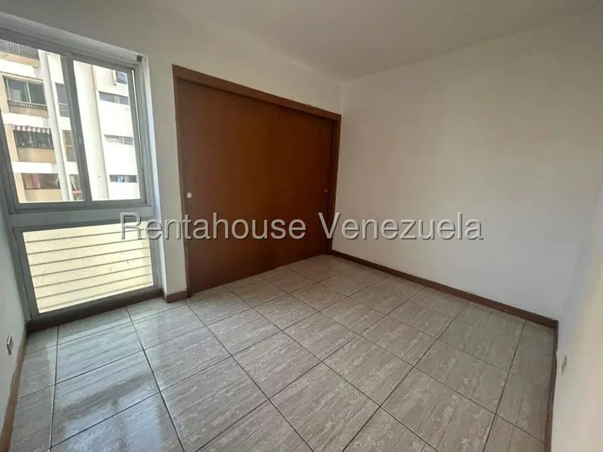 Apartamento (1 Nivel) en Venta en La Urbina, Distrito Metropolitano - 14