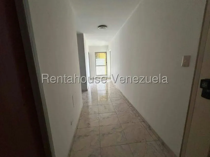 Apartamento (1 Nivel) en Venta en La Urbina, Distrito Metropolitano - 5