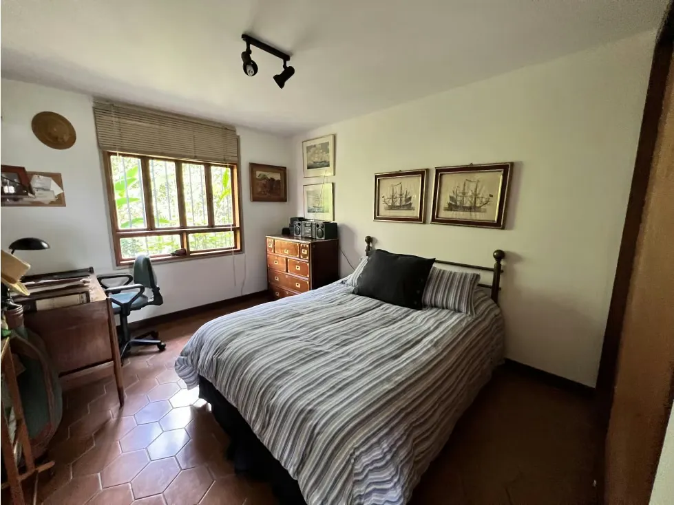 Se vende casa Lomas de Mirador 1.500m² de terreno 7H+3S/5B+S/7PE - 13