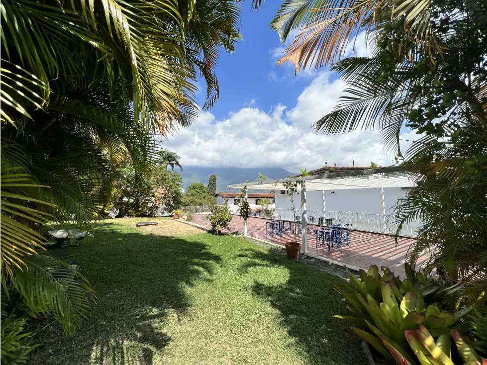 Se vende casa Lomas de Mirador 1.500m² de terreno 7H+3S/5B+S/7PE - 3