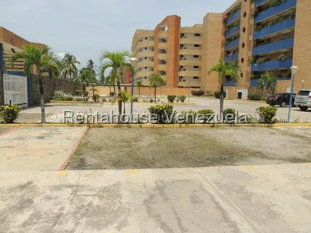 Apartamento (1 Nivel) en Venta en Boca de Aroa, Falcon - 2