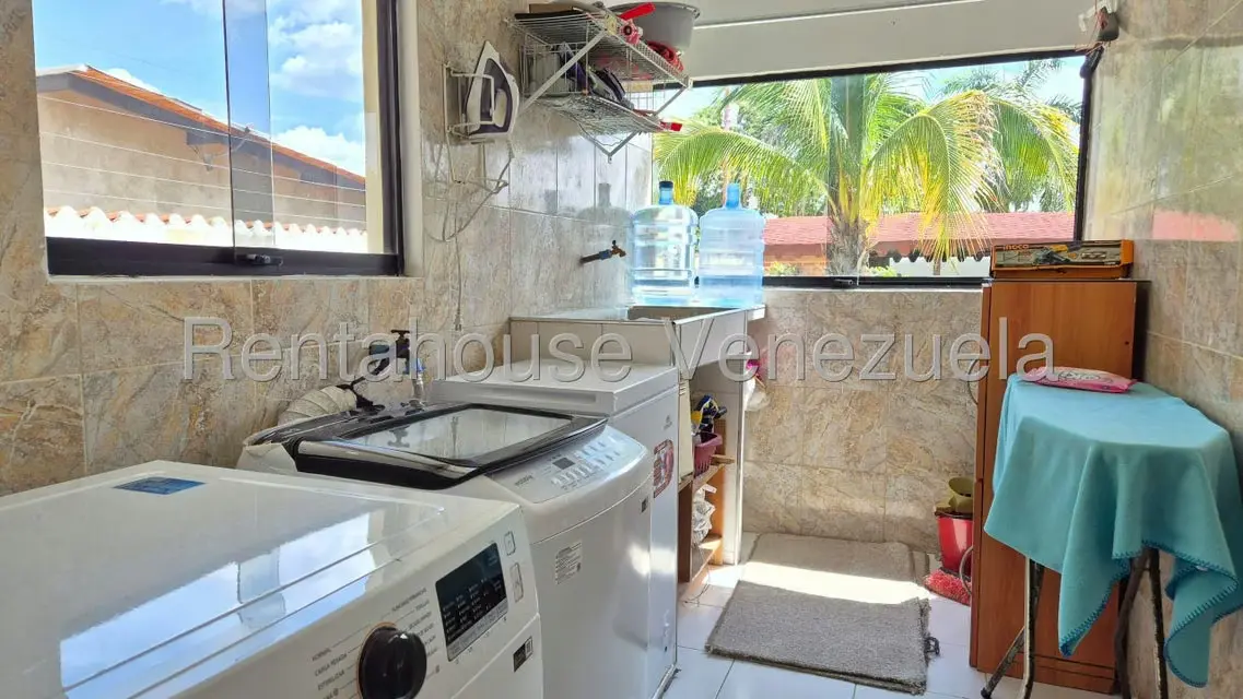 Casa (1 Nivel) en Venta en Zona Este, Lara - 13
