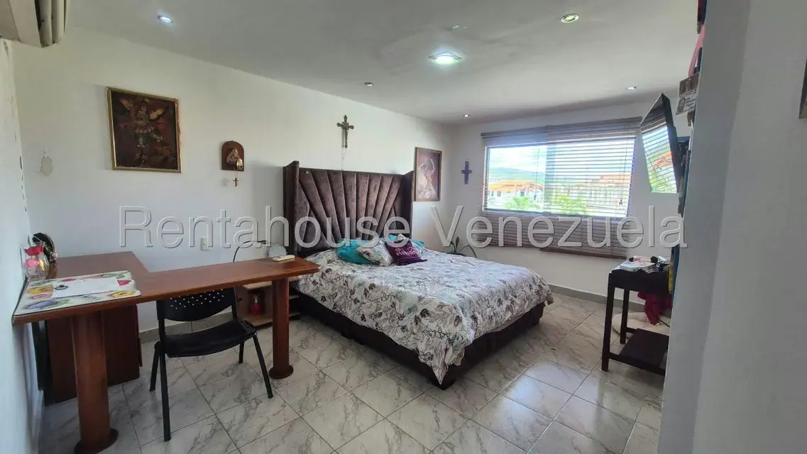 Casa (1 Nivel) en Venta en Zona Este, Lara - 28