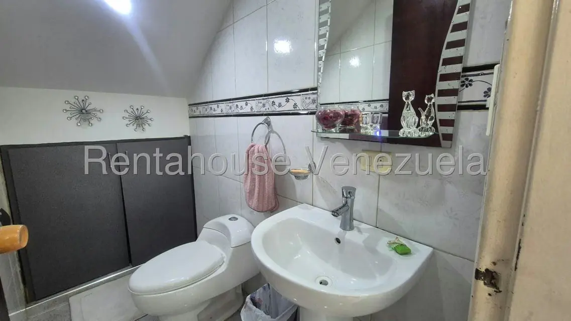 Casa (1 Nivel) en Venta en Zona Este, Lara - 8