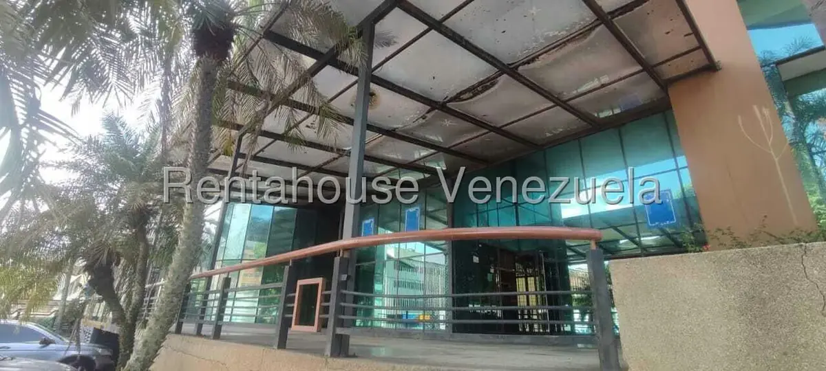 Local Comercial en Venta en La Urbina, Distrito Metropolitano - 3