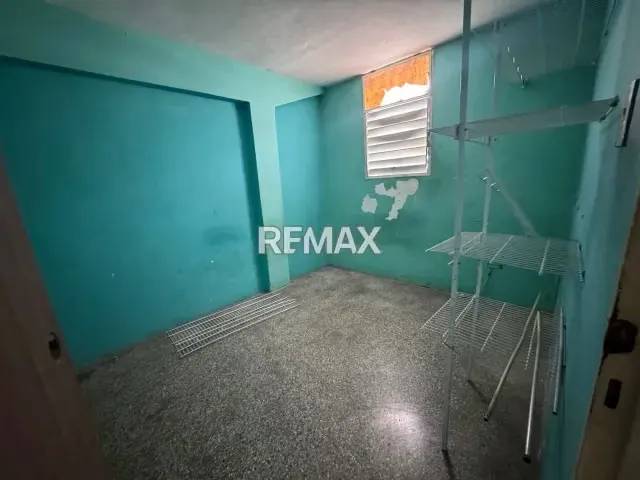 En venta excelente Apartamento para ser Remodelado - 7
