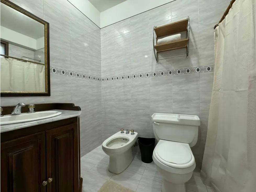 Hermoso apartamento tipo casa en colinas de tamanaco 400m2 - 39