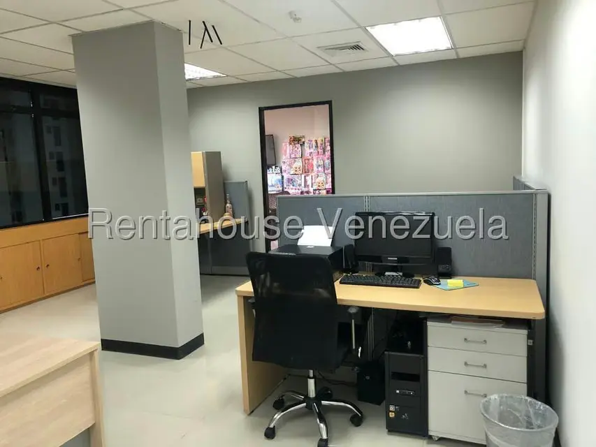 Oficina en Venta en Baruta, Distrito Metropolitano - 3