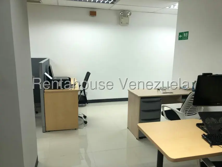 Oficina en Venta en Baruta, Distrito Metropolitano - 4