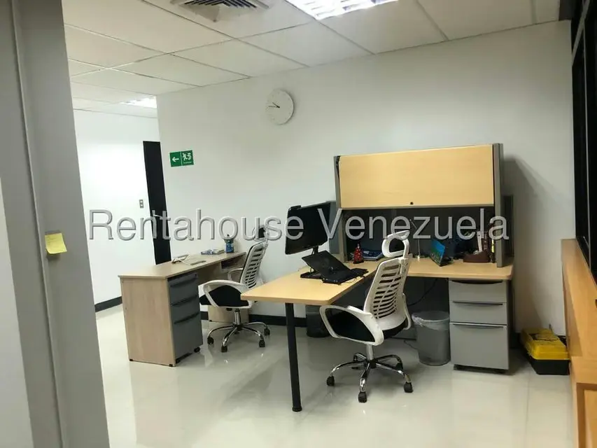 Oficina en Venta en Baruta, Distrito Metropolitano - 5