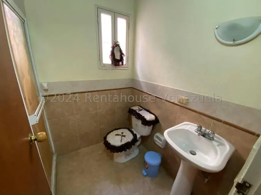 Casa (Duplex) en Venta en Los Tinajeros, Portuguesa - 12