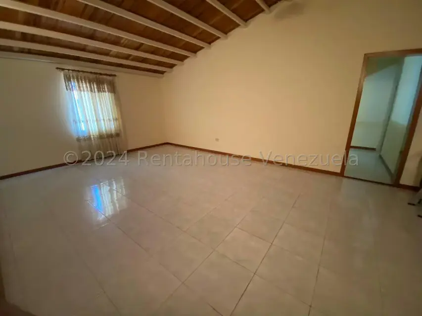 Casa (Duplex) en Venta en Los Tinajeros, Portuguesa - 19