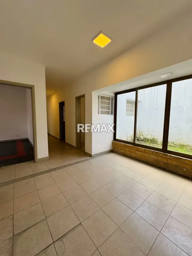 En alquiler casa comercial en la Urb.la viña - 14