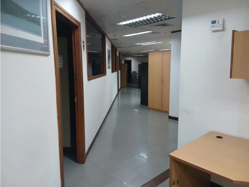 Edificio en venta 3584m², Las Mercedes - 16