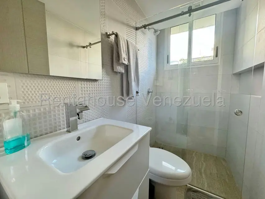 Apartamento (1 Nivel) en Venta en Altamira, Distrito Metropolitano - 11