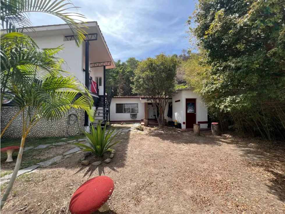 Se vende casa 617,85m² 3h+s/7b/4p Santa Marta - 5