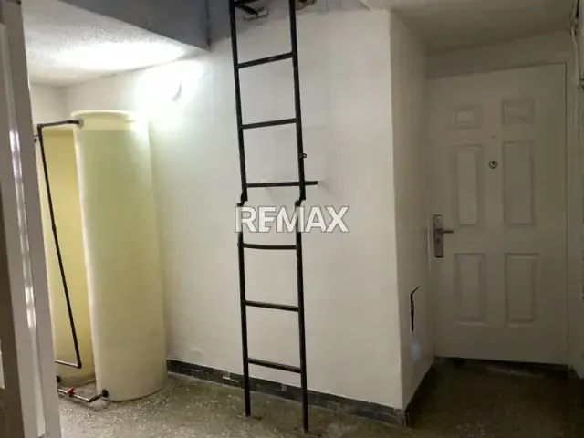 En venta cómodo apartamento de 2 Habitaciones a pocos metros de la estación Zoológico - 6