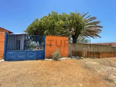 Casa estilo Chana con 4 town house anexos, La Guardia, Isla de Margarita