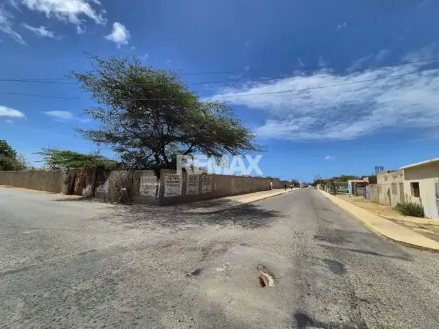 En Venta Terreno Av Intercomunal Sector Ali Primera - 4