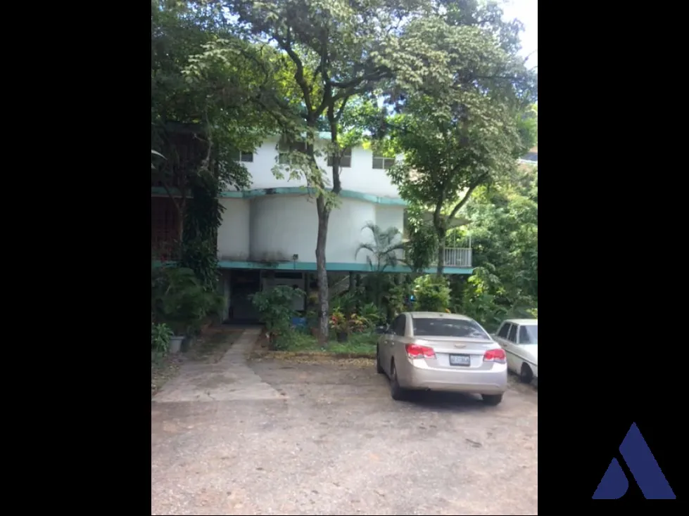 Se vende casa 585m2 Clnas de Bello Monte 3000