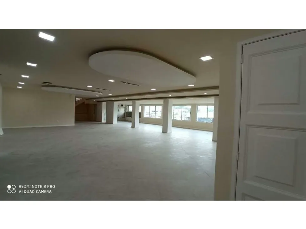 Vendo casa 950m2 Cumbres de Curumo 0752 - 21