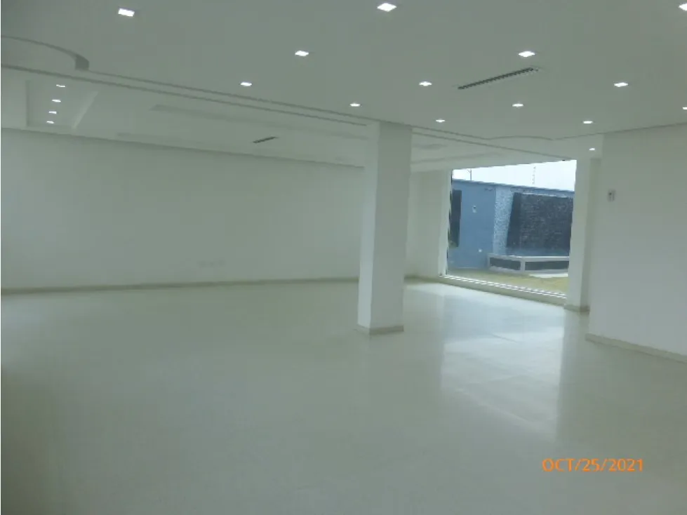 Vendo casa 950m2 Cumbres de Curumo 0752 - 7