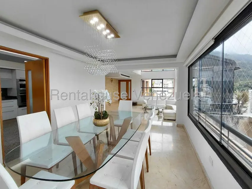 Apartamento (1 Nivel) en Alquiler en Los Dos Caminos, Distrito Metropolitano - 11