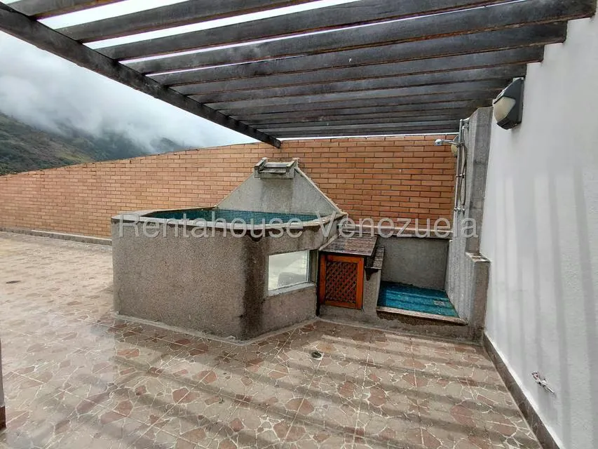 Apartamento (1 Nivel) en Alquiler en Los Dos Caminos, Distrito Metropolitano - 36