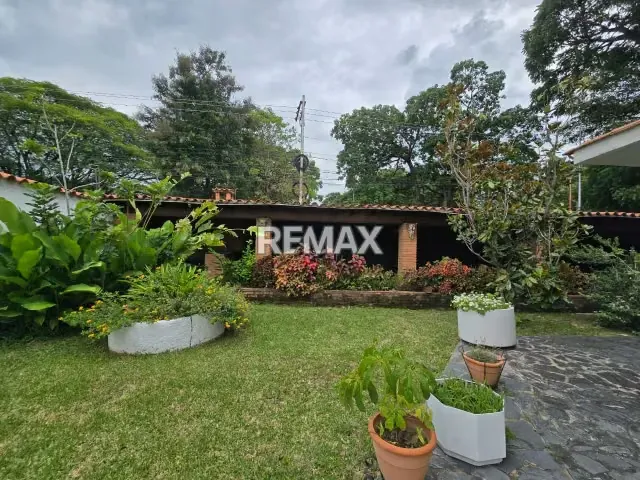 En Venta Casa Quinta Urb El Recreo La Victoria Estado Aragua - 2