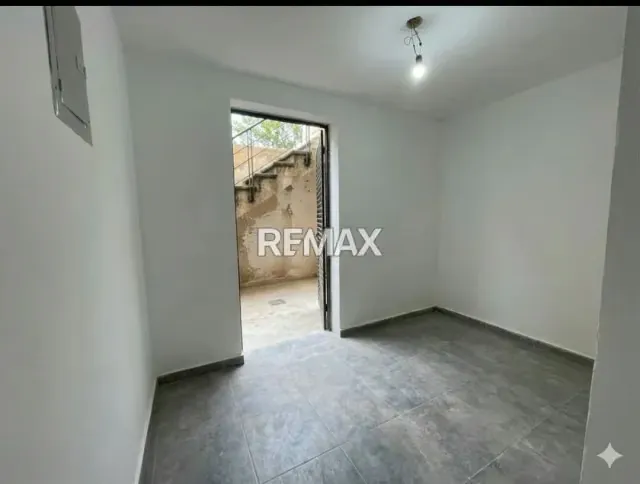 Vendo Townhouse en obra blanca en Res lomas alto, tres niveles. - 9