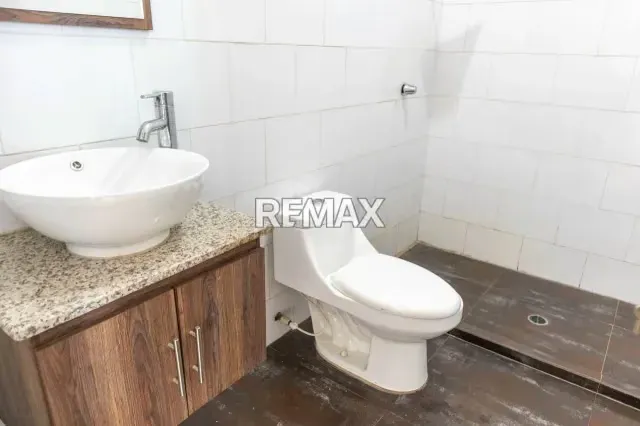 Local Comercial a estrenar en Circunvalación 2. En Venta - 11