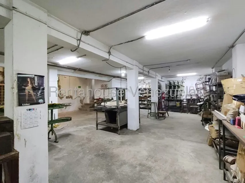 Local Comercial en Venta en Parroquia La Candelaria, Distrito Metropolitano - 26