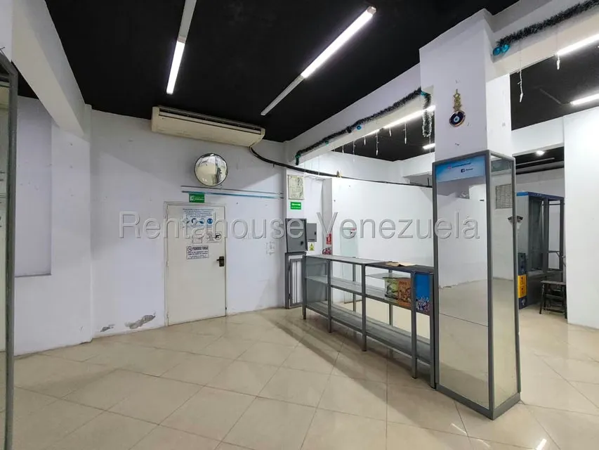 Local Comercial en Venta en Parroquia La Candelaria, Distrito Metropolitano - 5
