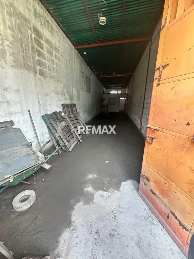 Venta de 5 Galpones en Sector Saman de Guere - 3