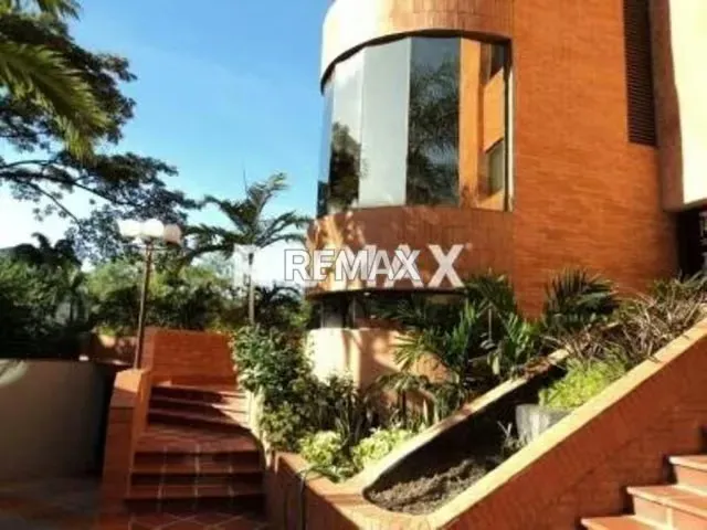 335 m2 Venta Apartamento Los Mangos Edificio Shogun Planta 100 y Pozo - 2