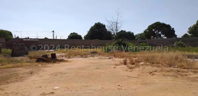 Terreno (Comercial) en Venta en Ciudadela Faria, Zulia