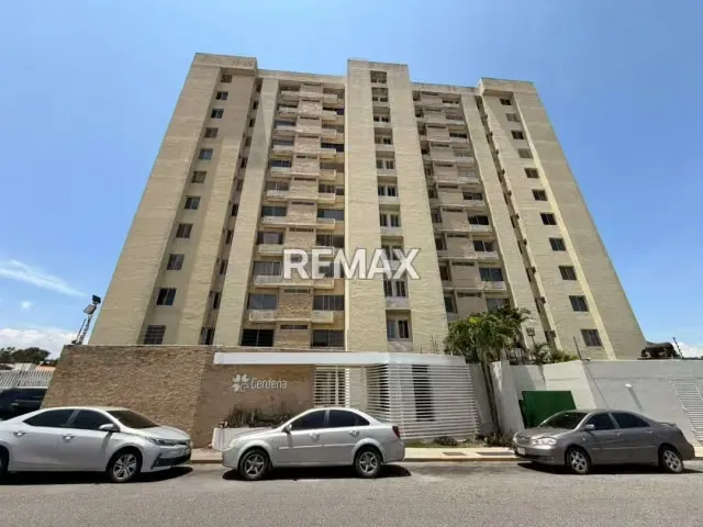 VENDO APARTAMENTO RES CERDEÑA EN BARQUISIMETO