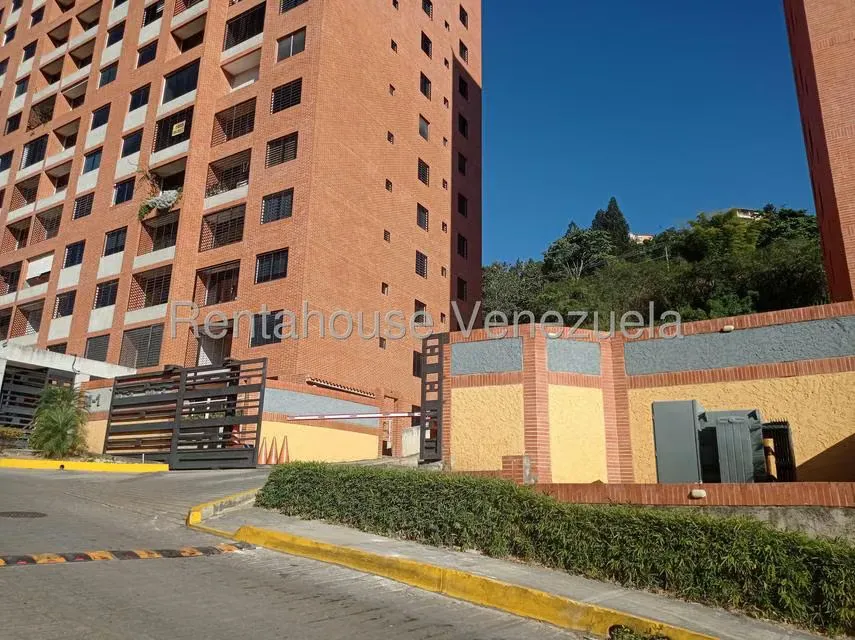 Apartamento (1 Nivel) en Alquiler en Colinas de La Tahona, Distrito Metropolitano - 28