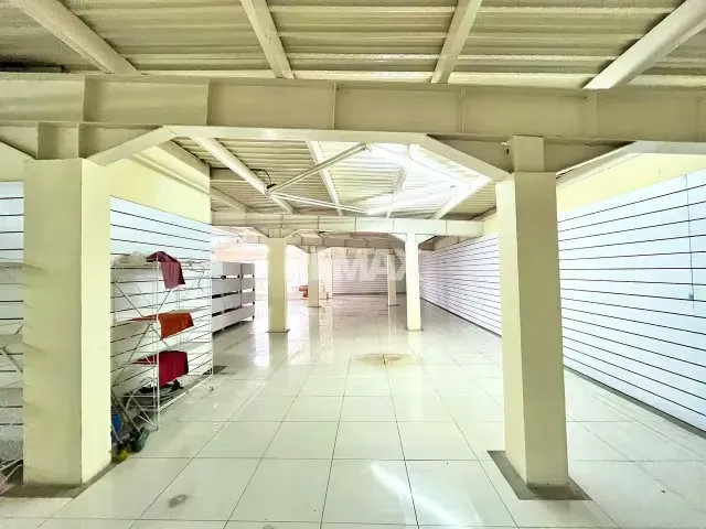Local Comercial Centro San Cristóbal - 2