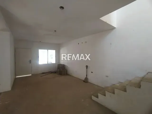 TownHouse en Venta, Conjunto Residencial Villas Guadalupe - 2