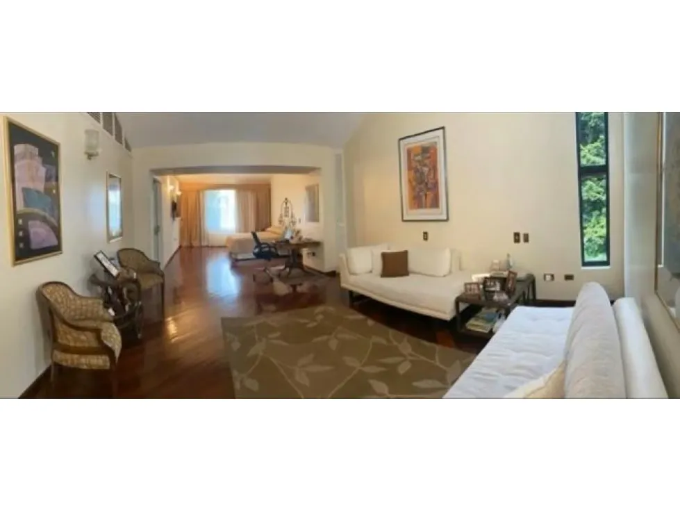 Casa de 1.830mts2 en venta incluye 4h/3b/6E en La Lagunita - El Hatill - 15