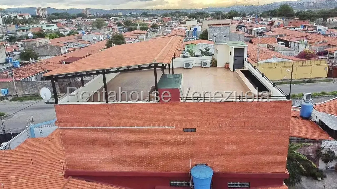 Casa (1 Nivel) en Alquiler en Copacoa, Lara - 42