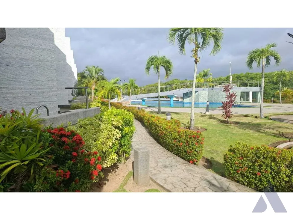 Vendo TH 125m2 Puerto encantado 8639 - 4