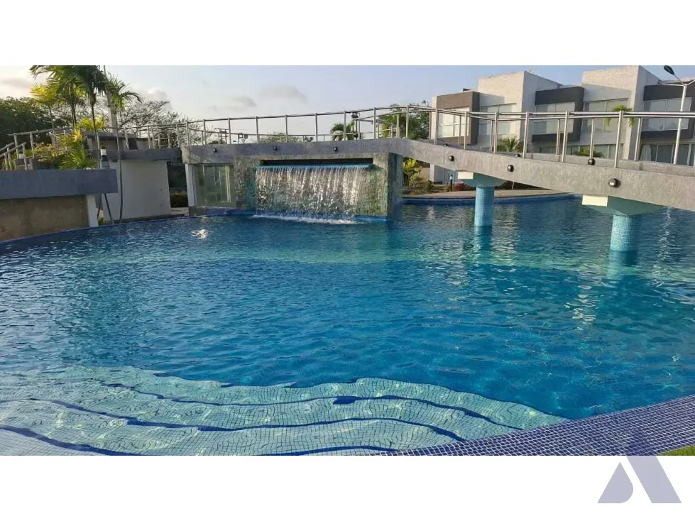 Vendo TH 125m2 Puerto encantado 8639 - 9