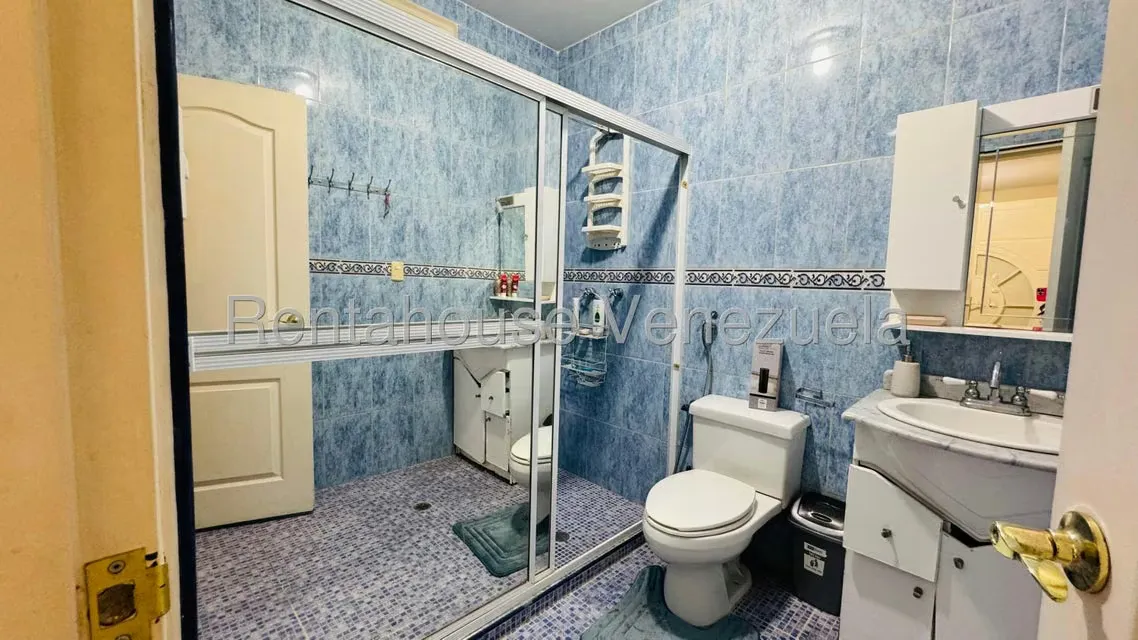 Casa (Duplex) en Venta en Guaracarima, Aragua - 21