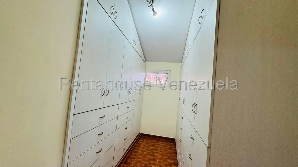 Casa (Duplex) en Venta en Guaracarima, Aragua - 22