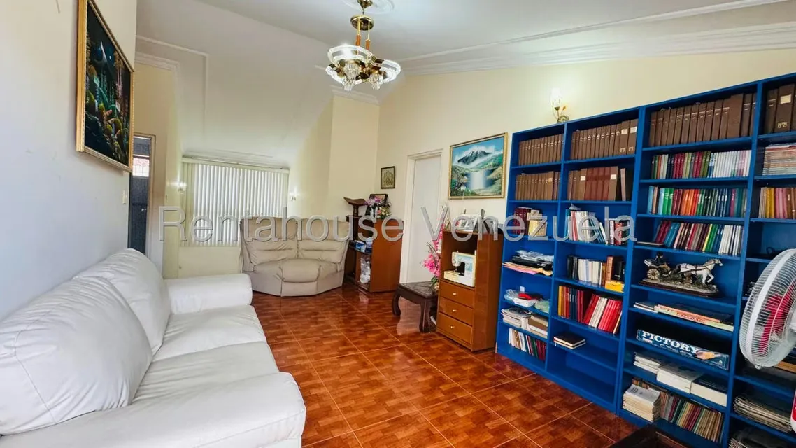 Casa (Duplex) en Venta en Guaracarima, Aragua - 31