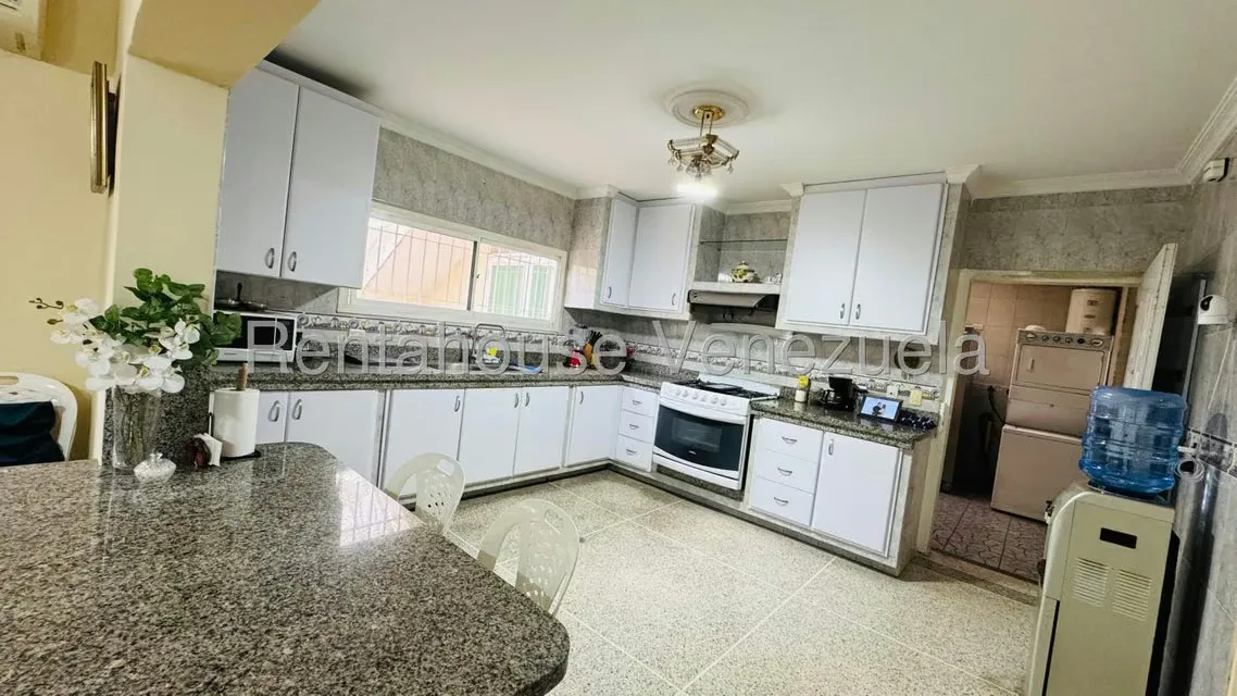 Casa (Duplex) en Venta en Guaracarima, Aragua - 5