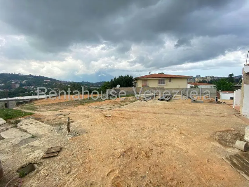 Terreno (Residencial) en Venta en Prados del Este, Distrito Metropolitano - 14